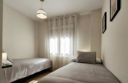 Apartamentos La Florida - Foto 23