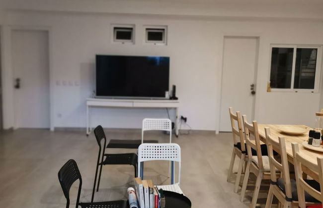 "room in Guest Room - Caparic Poshtel An Luxury And Posh Style Hostel." - Foto 11