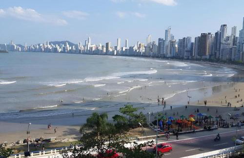 Piscina a beira-mar, tranquilidade e qualidade no melhor de BC - Foto 15