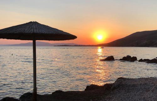 Seaside studio for 3 people - Alykes beach - Photo 16