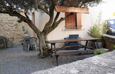 Les Gîtes sous l' Olivier en Camargue - Photo 31