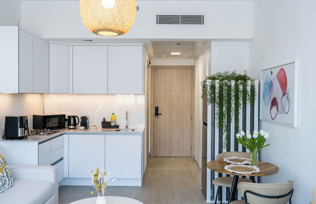 Brand New & Modern Studio JVC - Photo 62