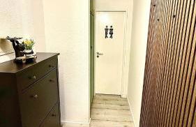 Modern & Cozy Cologne Apartment with Fireplace & Balcony - Foto 7