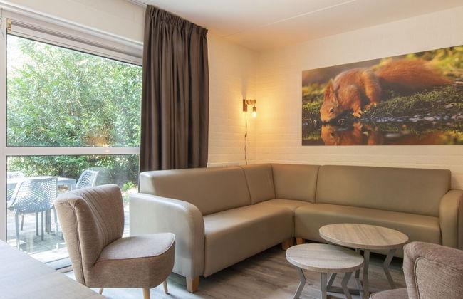 Cozy Woodland Getaway - Photo 4