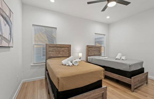 Modern Gem Near Downtown! - Foto 28