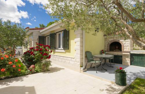 Holiday Home Maslina near Omis - Photo 8