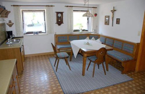 Ferienhaus, Bauernhof mit Angel- und Badesee, Roßhaupten, Allgäu - Photo 4