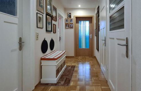 2 Bedroom Nice Apartment In Suhl - Foto 5