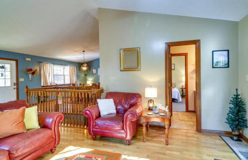 Burnside Resort Cabin with Hot Tub and Outdoor Spots! - Foto 6