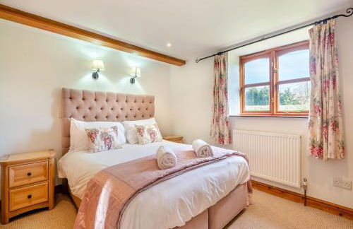 The Stables - Photo 9