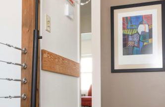 Enchanting 3BR Cottage Close to Downtown - Foto 27