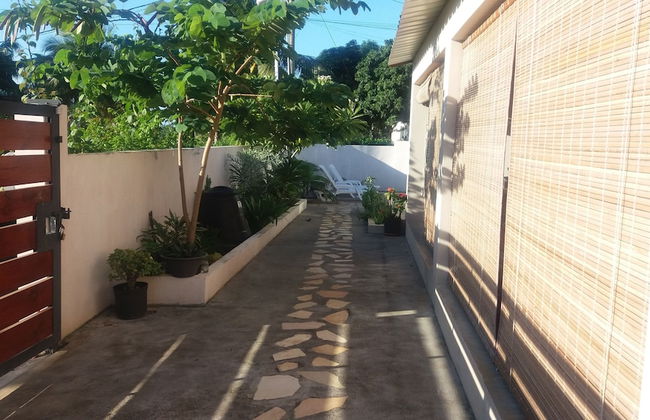 Sunny Private First Floor 1-br Beach Apartment With Spacious Balcony, Pool, Wifi - Photo 24