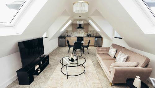 30% off this week only with WiFi and Parking - Foto 1