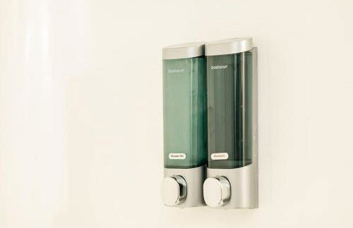 Studio Suite - No Steps - Walkable & Free Parking - Foto 10