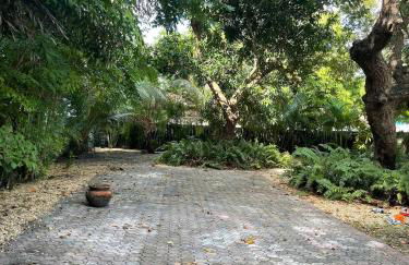 Tropical Paradise in Miracle Mile with Parking - Foto 47