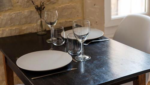 Charmant studio en plein coeur du centre-ville - Photo 4