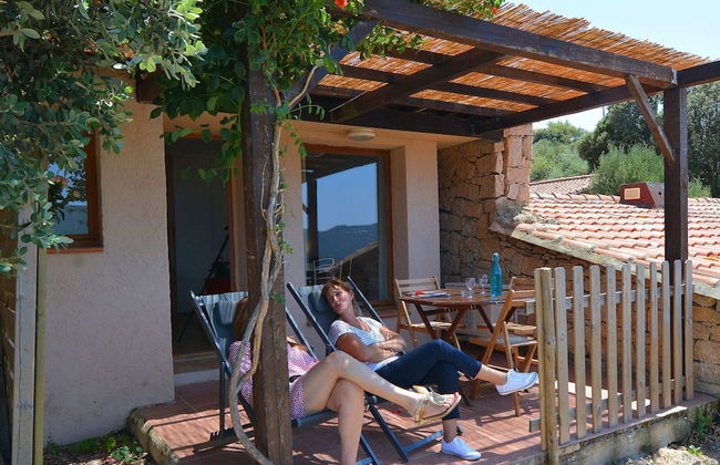 Apartment in Serra-di-ferro Near Cupabia Beach - Photo 1