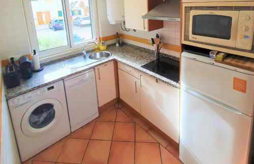 Nice 2 bedroom apartment groundfloor swimming pool - Foto 8