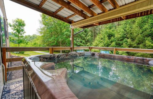 Swaying Pines Cabin w/EV Charger - Foto 2