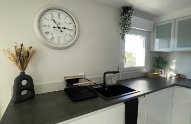 Élégance et confort-vue sur la cathédrale - Parking - Foto 26