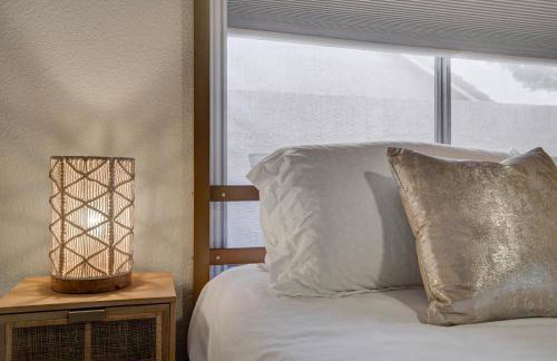 Mirage Pool House - Heart of LV, Swimming Pool, Games, heavenly relaxation - Photo 30