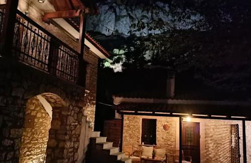 Theopetra Home - Foto 34