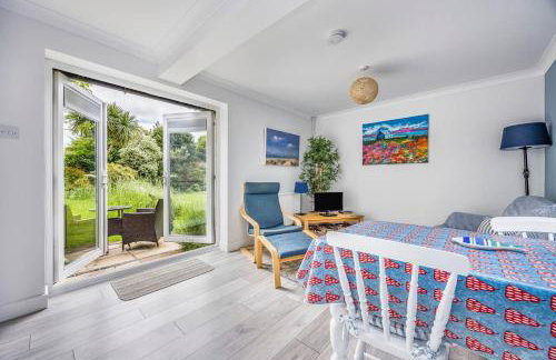 Walk to West Wittering Beach - Pass the Keys - Foto 11