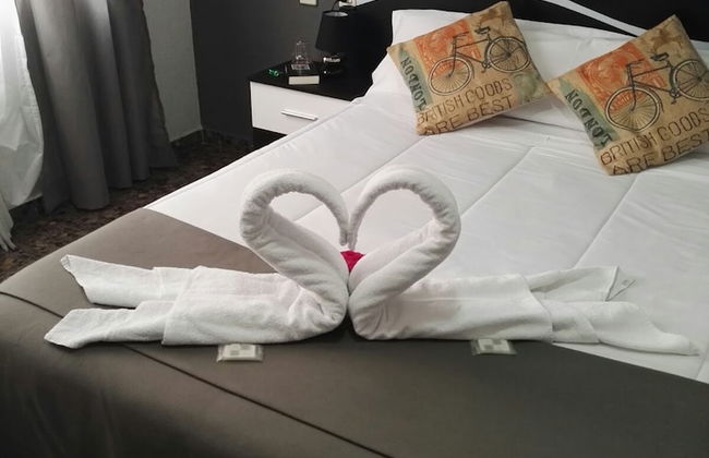 Iberia Lodging House - Photo 1