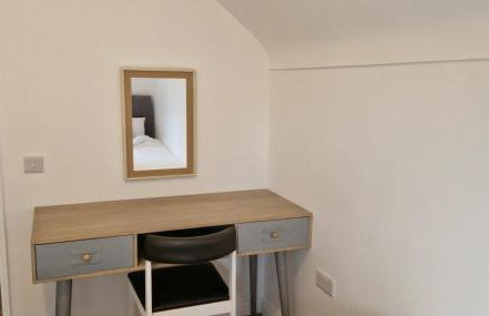 2 Bed cottage-Sleeps 4-Private Garden-Parking - Foto 11