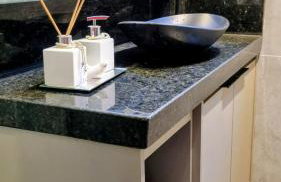 Studio Novo na Lapa, Centro do Rio de Janeiro ao lado do metrô, Arcos da Lapa, escadaria selarón - Foto 9