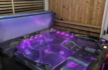 Synod Farm Cottage, 5 Person Hot Tub, Pets Welcome - Photo 16