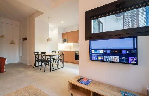 FLORIT FLATS - Stylish Valencia Ceramic Apartments with Free Bicycles by the Joaquin Sorolla Station - Photo 57