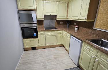 A-N-G Apartments - Parking EV 22kW by the Beach, Canoe Lake & South Parade Pier - Foto 54