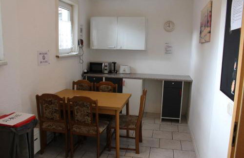 Möblierte Zimmer mit Gemeinschaftsküchen und Wohnungen in Thüringen Wald - Photo 12