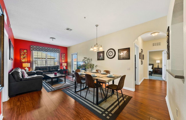 Spacious Vista Cay Condo, Close to Conv. Center - Foto 1