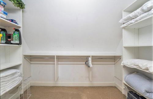 Lake Effect 3BR Home Steps to Everything 27 - Foto 63