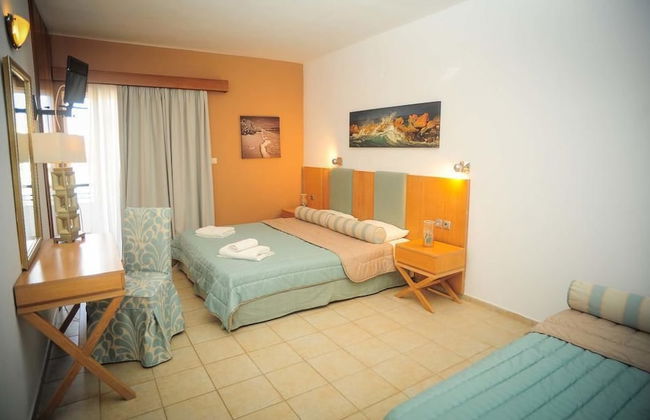 Kapsohora Inn Hotel - Photo 5