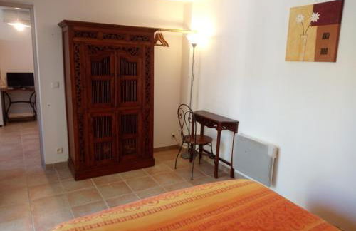 Gîte L'Orangeraie - 2 Adultes - 2 enfants - Foto 4