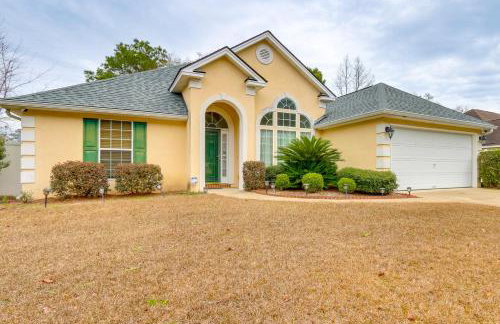 11 Mi to Savannah! Suburban Home w/ Spacious Yard - Foto 3