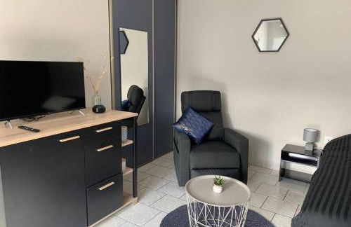 studio meublé, résidence calme - Photo 3