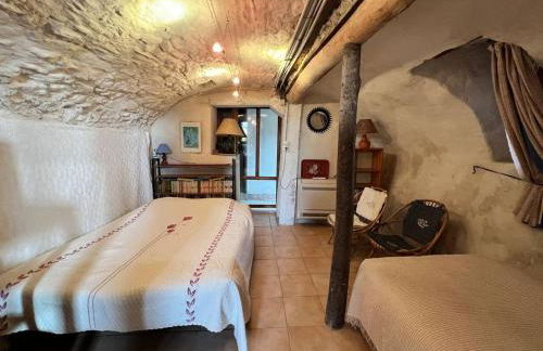 Appartement charmant à Valleraugue avec terrasse, 40 m² - Foto 1