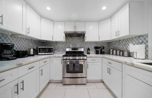 Marbella Lane - Serene & Spacious 3BR Haven - Foto 11