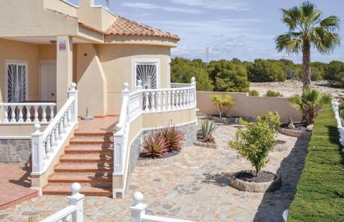 Beautiful Home In Quesada-Rojales - Foto 2
