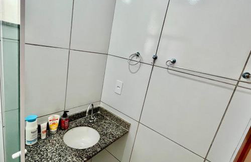 Apto Amplo e aconchegante px a praia! - Foto 19