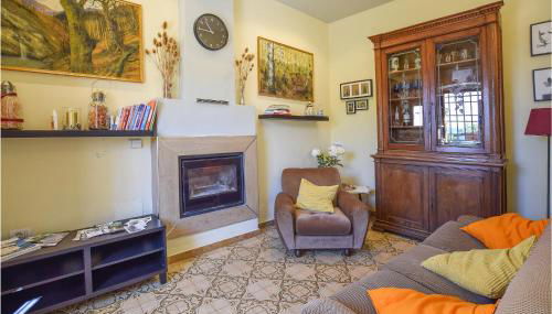 5 Bedroom Amazing Home In Fabbiano - Foto 4