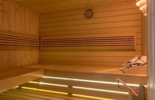 Modern & Stylish Villa With Private Pool - Foto 21