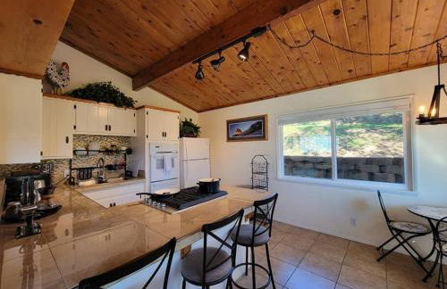 Yosemite Gateway Cottage - King Suite - Mountain Views - Foto 11