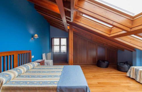 La Casona de la Bisa en Villanueva de Colombres - Foto 12