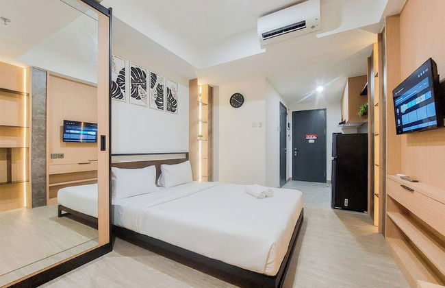 Restful And Cozy Stay Studio With Balcon At Collins Boulevard Apartment - Photo 4