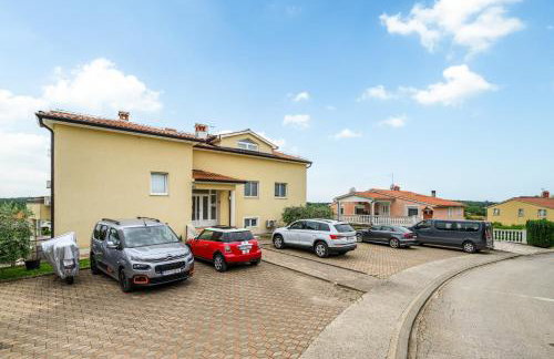 Family Apartment Monsa in Porec - Photo 20